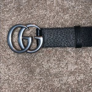 Black Thick Strap Gucci Belt (100% real w/ proof)